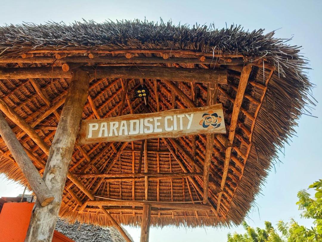 Paradise City Kidoti Exterior foto